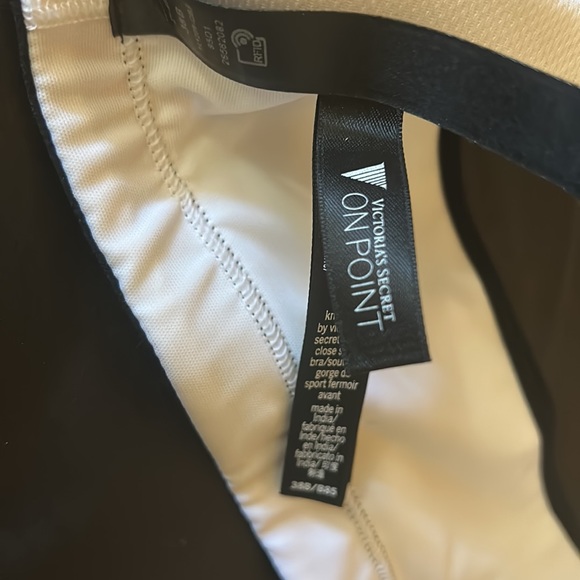 - Victoria’s Secret Sports Bra NEW! - Picture 7 of 13